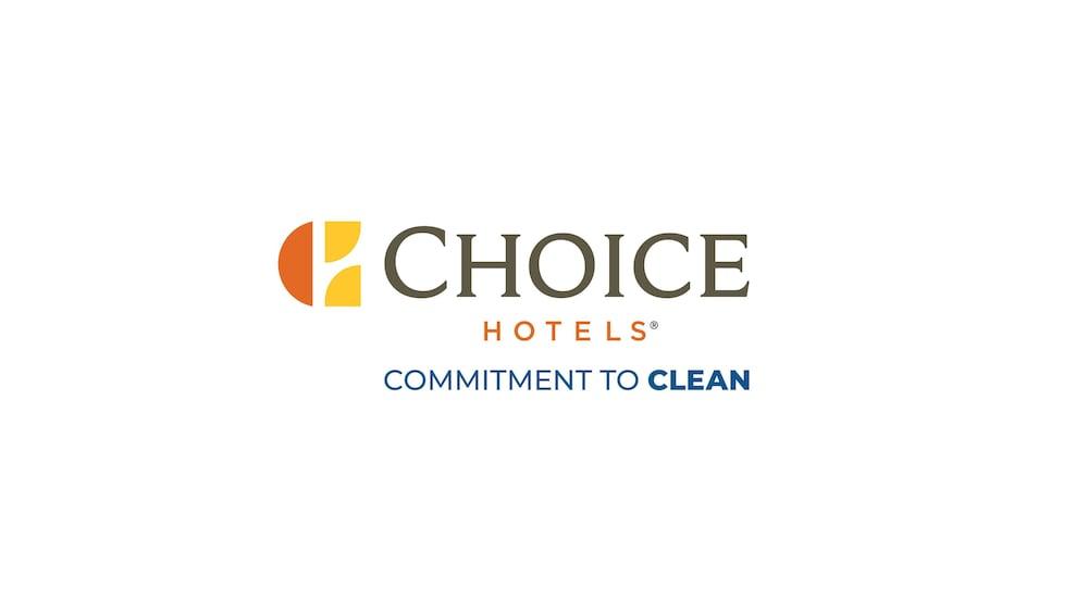 Quality Inn & Suites Montgomery East Carmichael Rd Dış mekan fotoğraf
