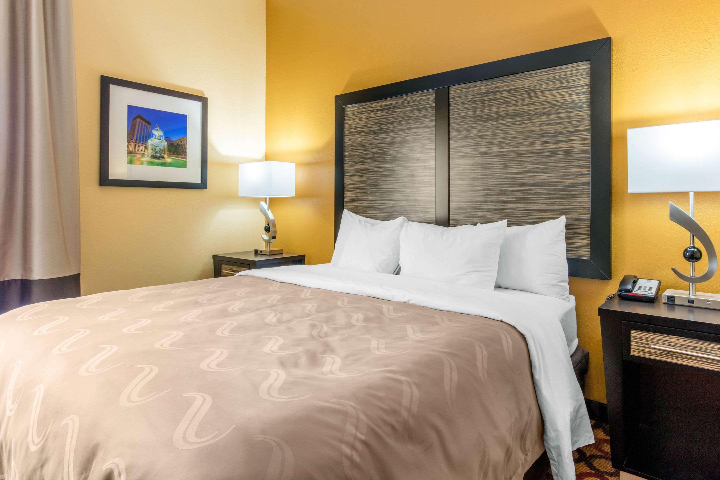 Quality Inn & Suites Montgomery East Carmichael Rd Dış mekan fotoğraf