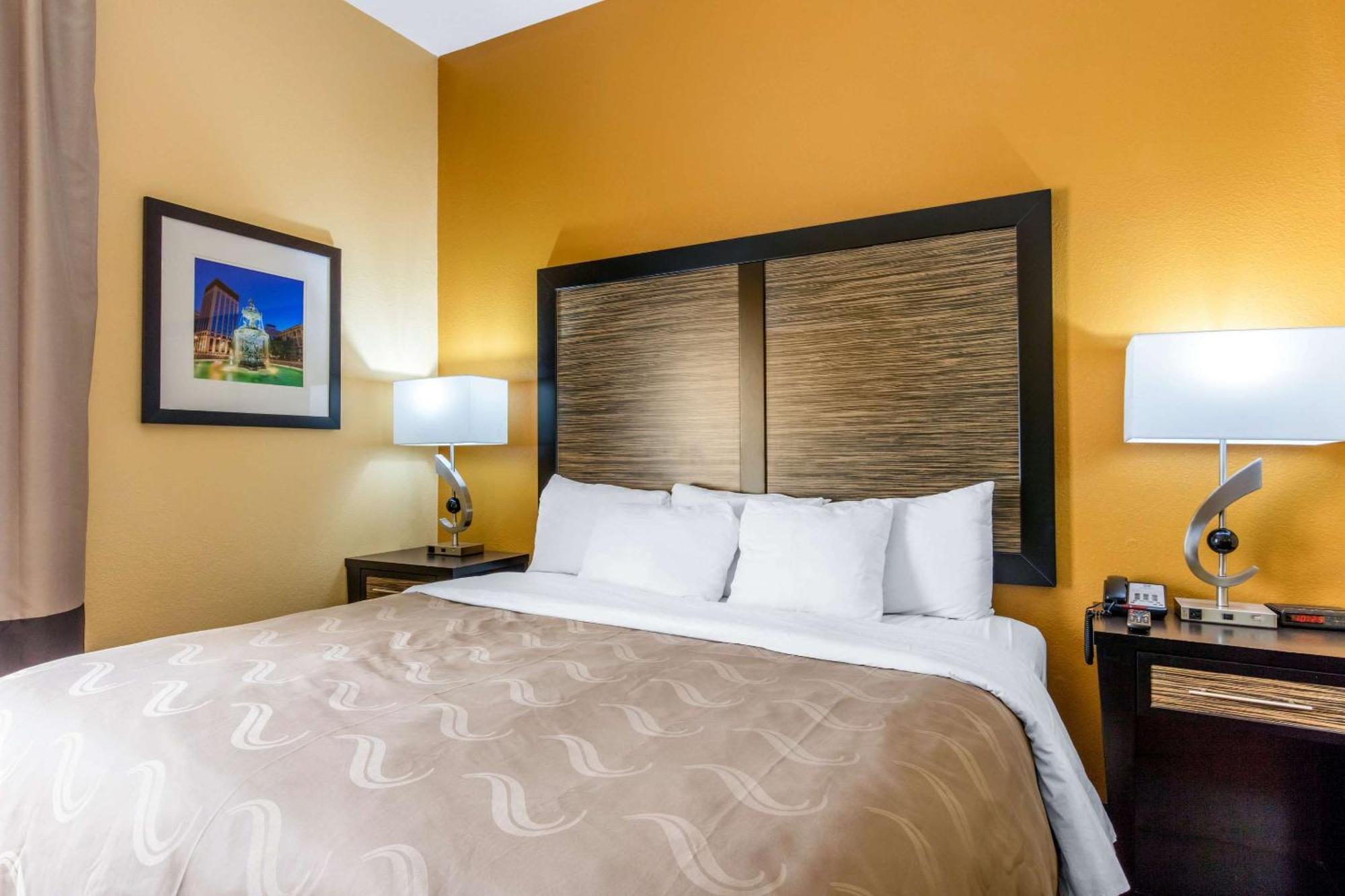 Quality Inn & Suites Montgomery East Carmichael Rd Dış mekan fotoğraf